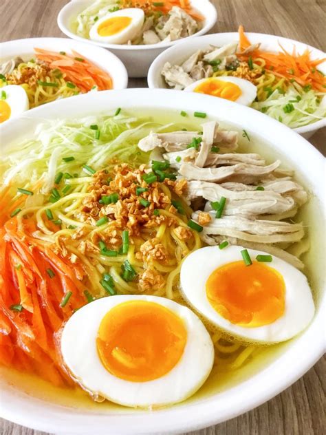 PinoyBites | Chicken Mami (Filipino Chicken Noodle Soup) - PinoyBites