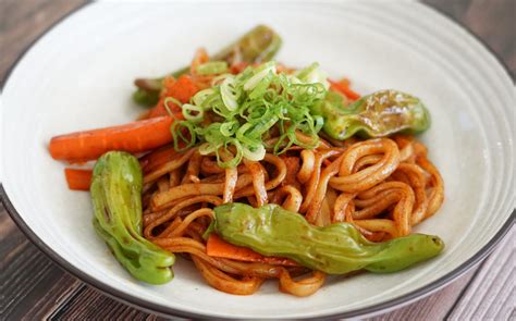 Veggie Spicy Yakisoba - Recipes by Otafuku Foods