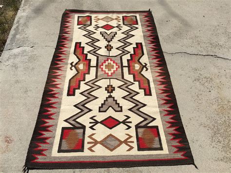 Antique Navajo Rug – RUG Curator