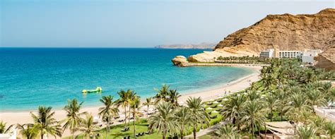 Top 8 Gorgeous Beaches In Muscat For A Dive into Tranquility