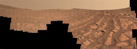 NASA Mars rover just found evidence of a once roaring Martian river ...