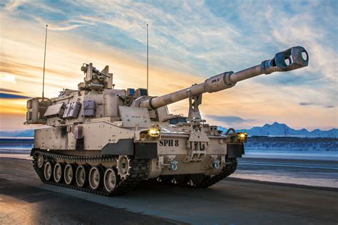 BAE Systems awarded $149 million more for Paladin vehicle production