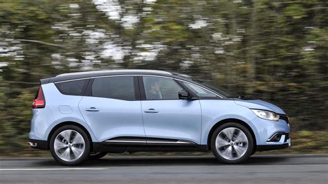 Renault Grand Scenic review: seven-seat MPV driven Reviews 2024 | Top Gear