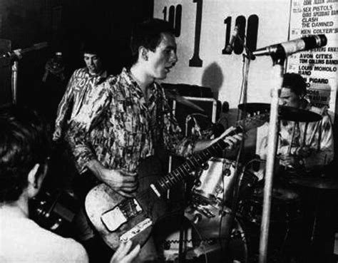 The 100 Club Punk Festival 1976 (Revisited) | The clash, Joe strummer ...