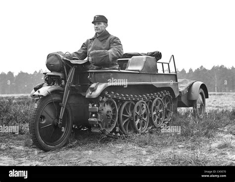 German Kettenkrad (half-track motorcycle Stock Photo: 37000292 - Alamy