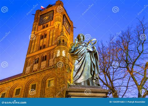 Monument of Great Astronomer Nicolaus Copernicus in Torun at Dusk ...