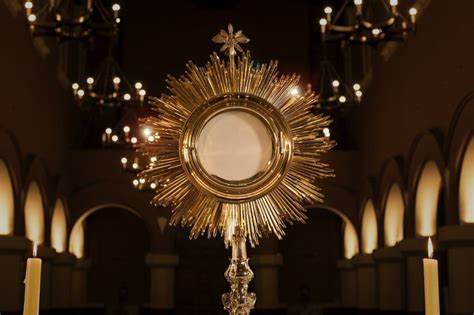 Eucharistic Adoration – Holy Name Catholic Church