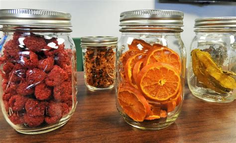 Top 10 Dried Fruit Recipes - Foodies Today