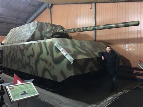 Armored Museum in Kubinka - "Mouse" : WorldOfTanksBlitz