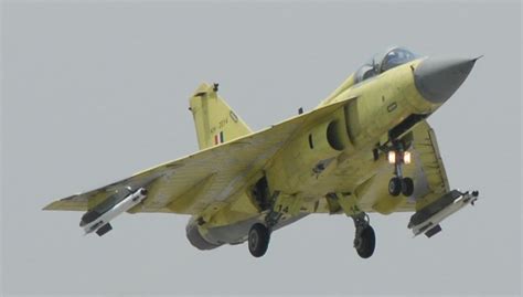 LCA Tejas Fighter Jet Won't Be Combat-Ready Before 2015 | at DefenceTalk