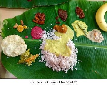 Onam Sadhya Served Banana Leaf Traditional Stock Photo 1164552472 ...