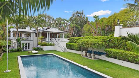 NestQuest | Celeb Open House: Kid Rock Relists Renovated $11 Million ...