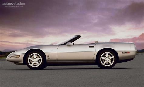 CHEVROLET Corvette C4 Convertible specs & photos - 1984, 1985, 1986 ...