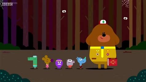 Hey Duggee Episode 12 The Leaf Badge | Watch cartoons online, Watch ...