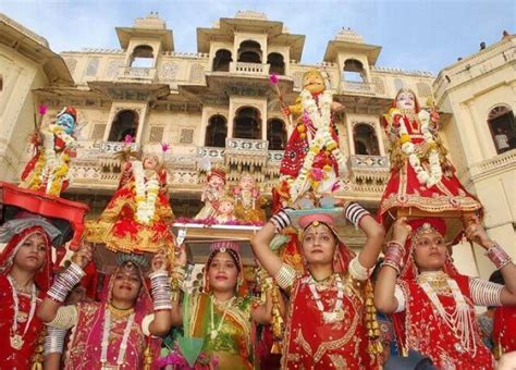 Monsoon Ragas 6 – Teej Festival of Rajasthan Religion World