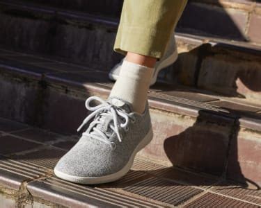 Allbirds Wool Runners, Women's | Reviews, SIzing Info | Casual Walking ...