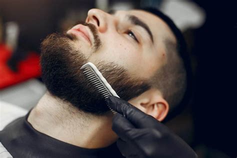 Beard Brush vs Comb: Which One is Best (Comparison)? - Bald & Beards