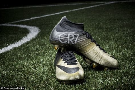 Cristiano Ronaldo given diamond-encrusted Nike CR7 boots after Ballon d ...