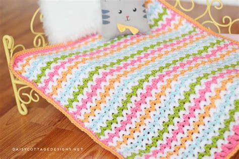 Pretty V-Stitch Blanket Crochet Pattern - Daisy Cottage Designs