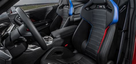 BMW reveals 2023 M2 cabin details | Automotive Interiors World