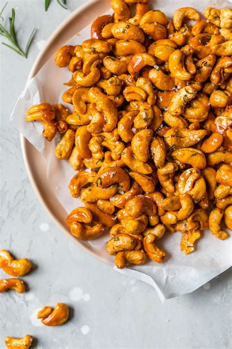 Honey Roasted Cashews – WellPlated.com