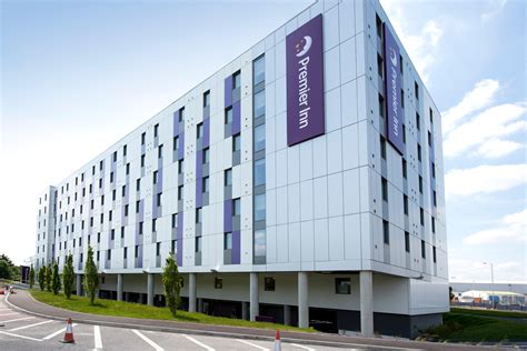 Premier Inn London Heathrow Airport Terminal 4 Hotel - Hotels in ...