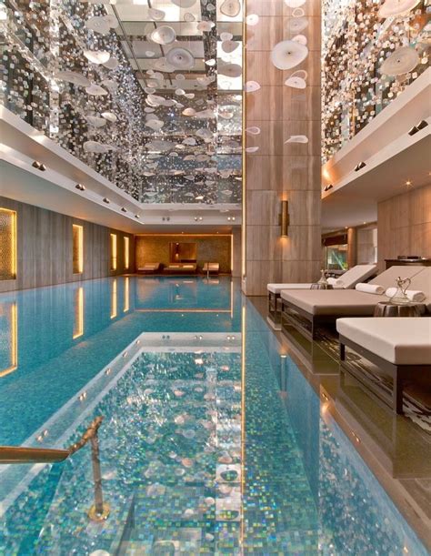 10 Most Luxurious Swimming Pools In The World | Luxury hotel design ...