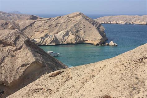 6 Must Visit Beaches in Muscat for Refreshing Getaway 2024