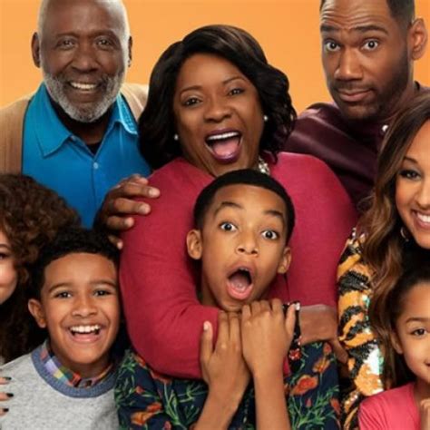 The Big Show Show Series Review | Fun Family Sitcom On Netflix