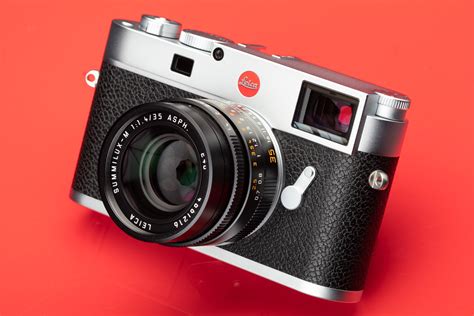 Leica's M11 risks rendering the rangefinder obsolete: Digital ...