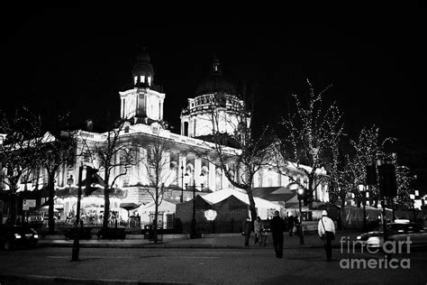 Belfast City Hall Illuminated With Christmas Lights And Xmas Market ...