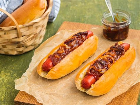 New York-Style Hot Dogs Recipe | CDKitchen.com