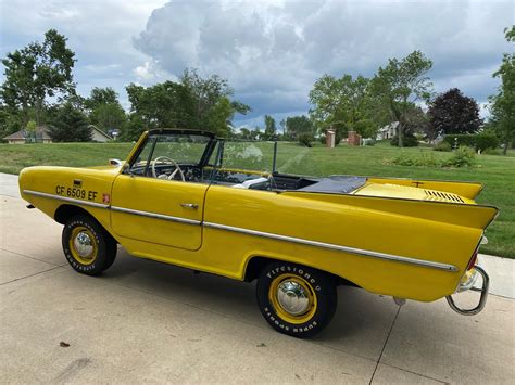 The Amphicar 770, a Long-Lost Dream, Could Be the Perfect Vacation ...