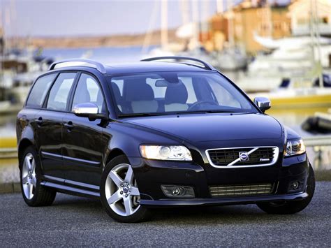 Car in pictures – car photo gallery » Volvo V50 R-Design 2008 Photo 09