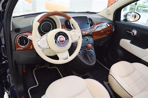 Fiat 500 Riva interior at 2016 Bologna Motor Show