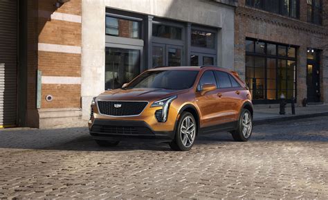 2019 Cadillac XT4 Reviews | Cadillac XT4 Price, Photos, and Specs | Car ...