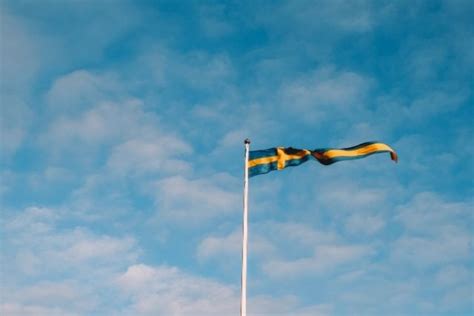 Sweden Flag - Colors, Meaning and History – Life in Sweden