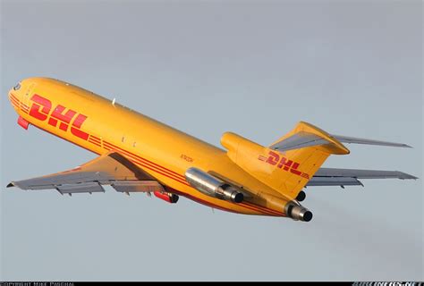 DHL Boeing 727-2Q9/Adv(F) N740DH climbing out of San Antonio ...