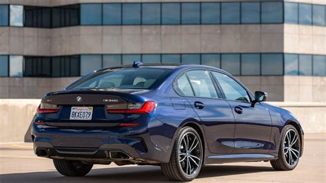 BMW begins booking the hot new M340i in India - Car News