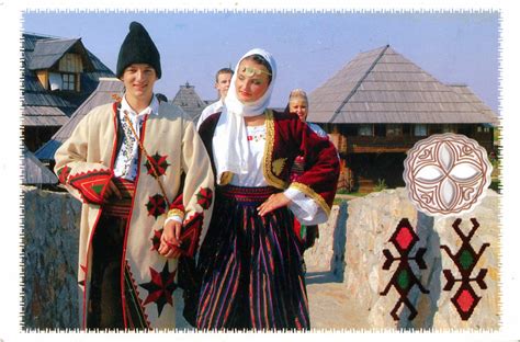 Advice Me: Traditional dress of Bosnia and Herzegovina.....