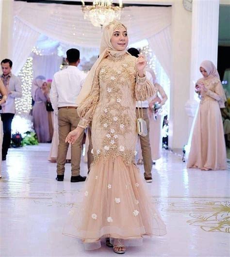 Gambar Model Baju Kebaya Brokat – pulp