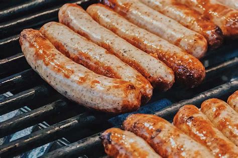 BBQ Basics: How to cook perfect sausages on the barbecue | RACV