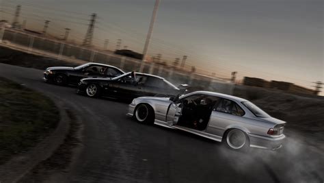 The BMW Ultimate Drifting Challenge: Man VS. Machine - TechDrive