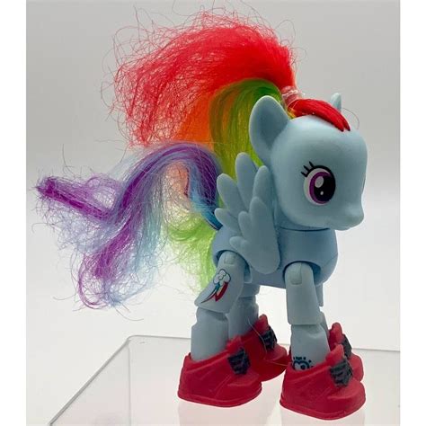 My Little Pony G4 MLP Rainbow Dash Sightseeing Poseable w/ Shoes 3” Figure