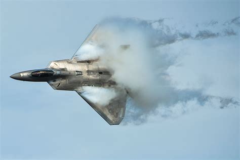 Yes the F-22 Stealth Fighter Means America Does Not Need to Fight Iran ...