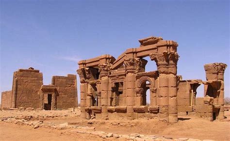 11 best nubian architecture images on Pinterest | Ancient egypt, Egypt ...