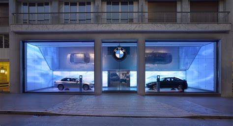 BMW Chooses Paris For First Brand Retail Store