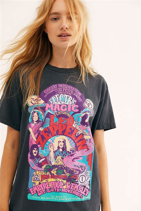 Electric Magic Oversized Tee | Graphic tees vintage, Cool graphic tees ...