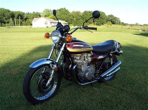 Sitting Since 1983 – 1975 Kawasaki Z1 900 | Bike-urious