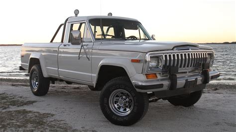 1983 Jeep J10 Laredo Pickup | F261 | Orlando 2021